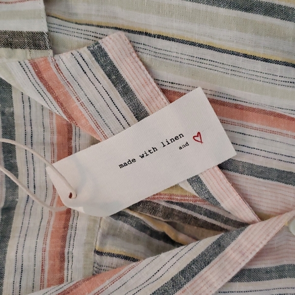 Sleeveless,  striped, front knot top - Picture 6 of 6